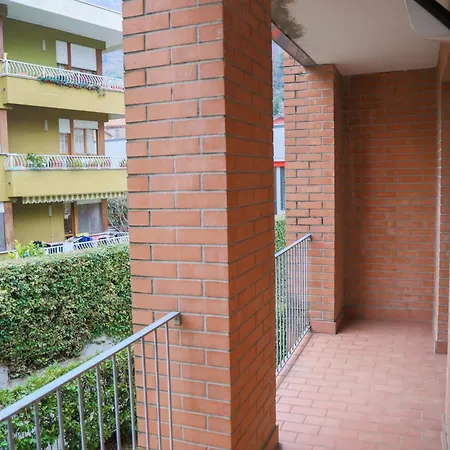 Velahouse By Design Apartment Bellano